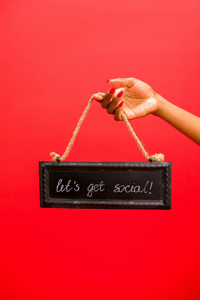 Fixez les bons objectifs pour vos réseaux sociaux au-delà de la simple visibilité !